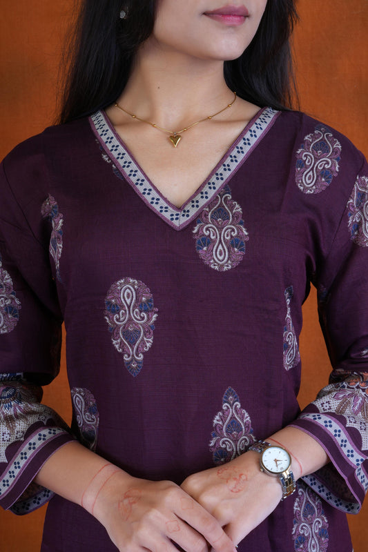 Women’s Navy Blue Paisley Printed Kurta Pant Set